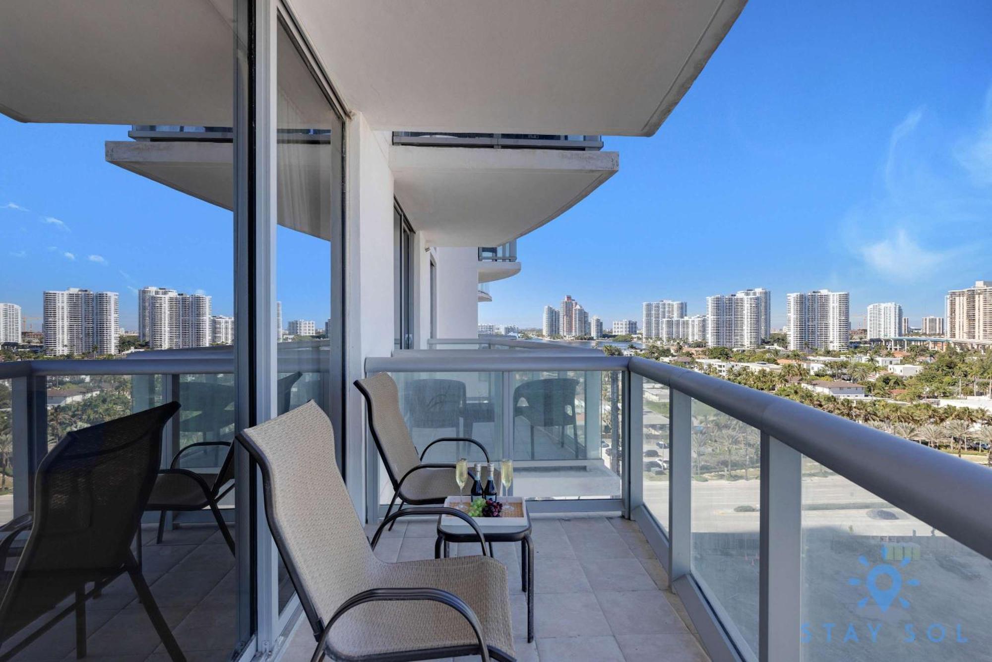 Beachfront Resort - Pool - Ocean View Balcony- Gym 마이애미 비치 외부 사진